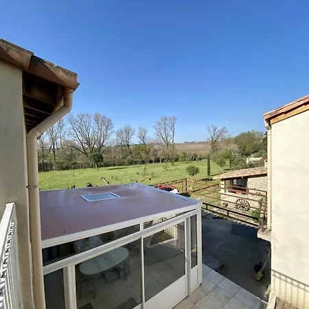 La Cazabanelle Bed & Breakfast *