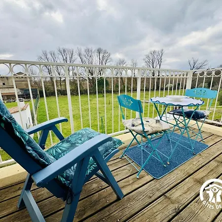 La Cazabanelle Bed & Breakfast Villegly